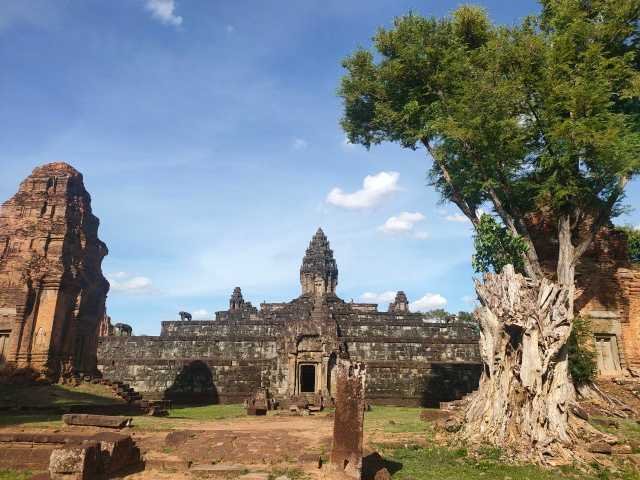 Bakong il tempio-montagna