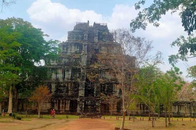 Koh Ker, la piramide perduta